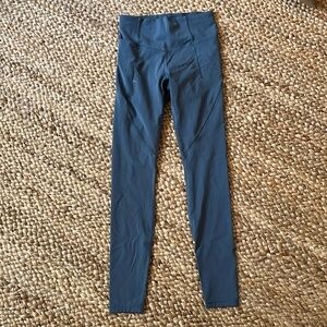 Lululemon leggings in steel blue, size 6
